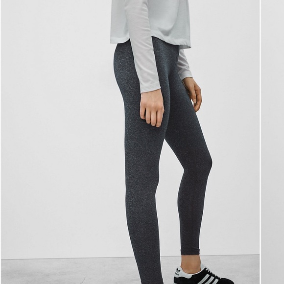 Aritzia TNA Atmosphere Legging in Grey Size medium - Picture 6 of 8